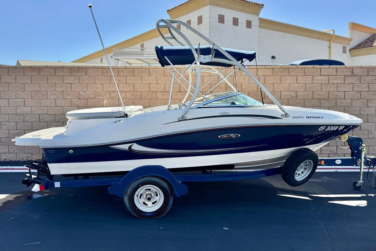2009 Sea Ray 185 Bow Rider - Sold Boat