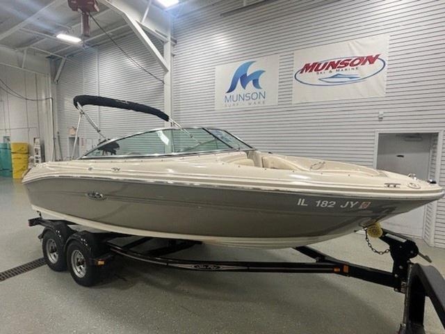 2005 Sea Ray 200 Select - Sold Boat