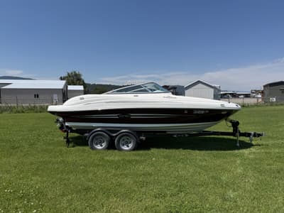 BOATZON | Sea Ray 200 SUNDECK 2011