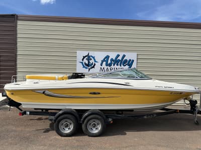 BOATZON | Sea Ray 205 Sport 2010