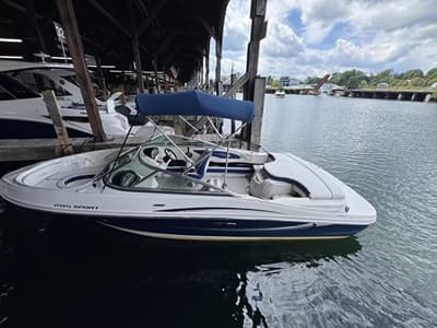 BOATZON | Sea Ray 205 Sport 2010