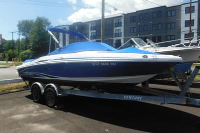 BOATZON | Sea Ray 205 Sport 2011