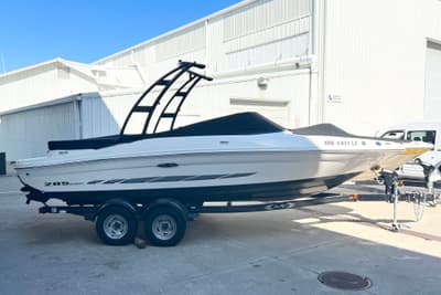 BOATZON | Sea Ray 205 Sport 2014 BOATZON | Sea Ray 205 Sport 2014