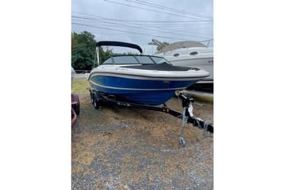 BOATZON | Sea Ray 210 SLX 2015