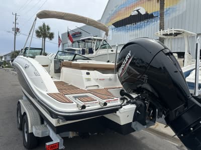 BOATZON | Sea Ray 210 SPX OB 2018