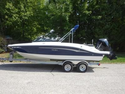 BOATZON | Sea Ray 210 SPX Outboard 2022