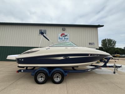 BOATZON | Sea Ray 210 Sundeck 2008
