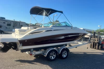 BOATZON | Sea Ray 210 Sundeck 2009 BOATZON | Sea Ray 210 Sundeck 2009
