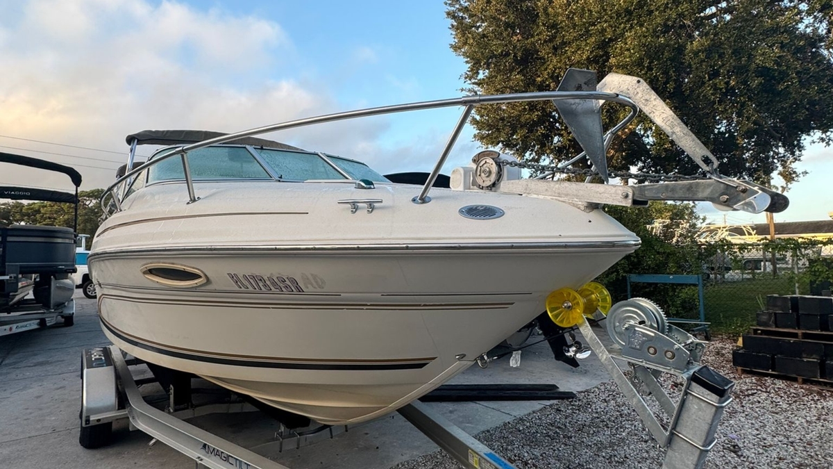 2000 Sea Ray Sea Ray 215 DC 2000 - Sold Boat