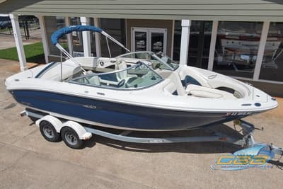 BOATZON | Sea Ray 220 Select 2007