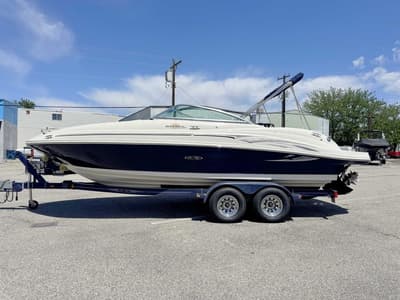 BOATZON | Sea Ray 220 Sundeck 2005