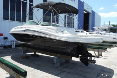 BOATZON | Sea Ray 220 Sundeck 2005