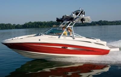 BOATZON | Sea Ray 220 Sundeck 2010
