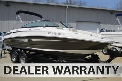 BOATZON | Sea Ray 220 Sundeck 2012