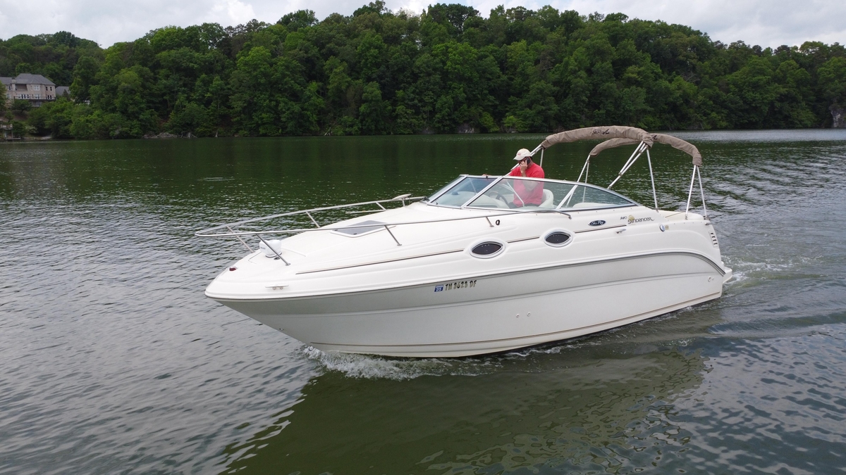 2002 Sea Ray 240 Sundancer - Sold Boat