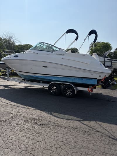 BOATZON | Sea Ray 240 Sundancer 2012