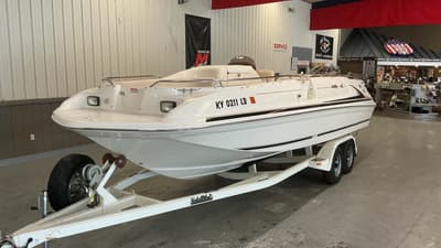 BOATZON | Sea Ray 240 Sundeck 1997