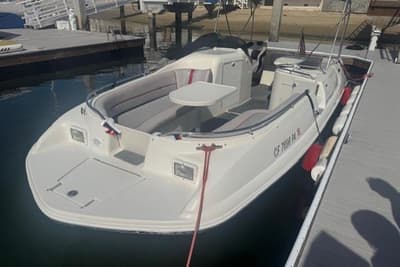 BOATZON | Sea Ray 240 Sundeck 1997