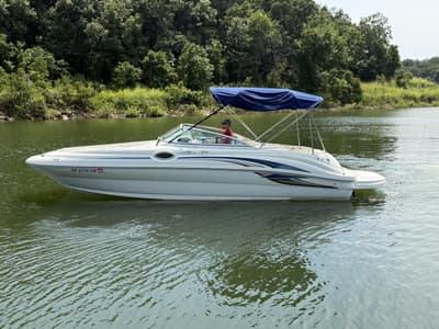 BOATZON | Sea Ray 240 Sundeck 2000