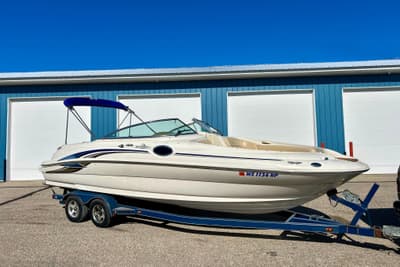 BOATZON | Sea Ray 240 Sundeck 2000