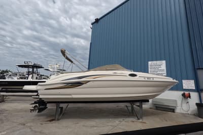 BOATZON | Sea Ray 240 Sundeck 2001