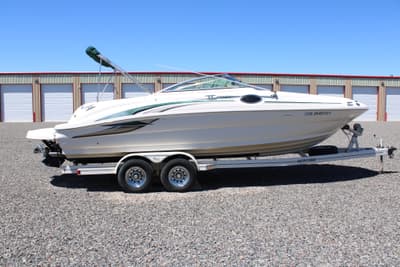 BOATZON | Sea Ray 240 Sundeck 2002