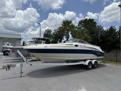 BOATZON | Sea Ray 240 Sundeck 2002 BOATZON | Sea Ray 240 Sundeck 2002