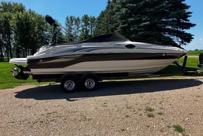 BOATZON | Sea Ray 240 Sundeck 2002