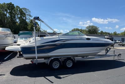 BOATZON | Sea Ray 240 Sundeck 2003