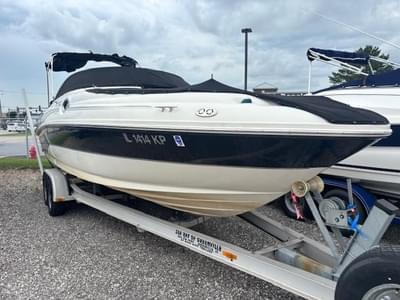 BOATZON | Sea Ray 240 Sundeck 2004 BOATZON | Sea Ray 240 Sundeck 2004