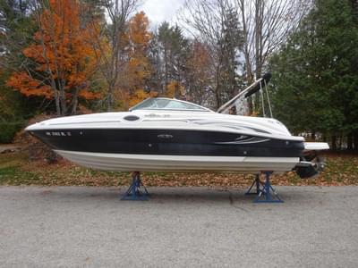 BOATZON | Sea Ray 240 Sundeck 2005 BOATZON | Sea Ray 240 Sundeck 2005