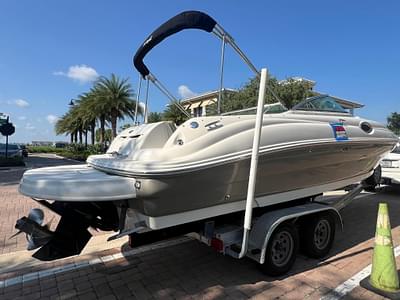 BOATZON | Sea Ray 240 Sundeck 2006 BOATZON | Sea Ray 240 Sundeck 2006