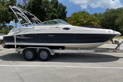 BOATZON | Sea Ray 240 Sundeck 2006