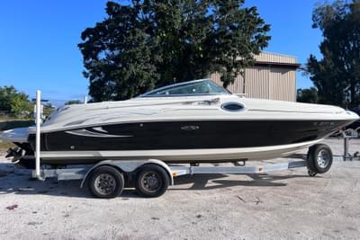 BOATZON | Sea Ray 240 Sundeck 2006 BOATZON | Sea Ray 240 Sundeck 2006