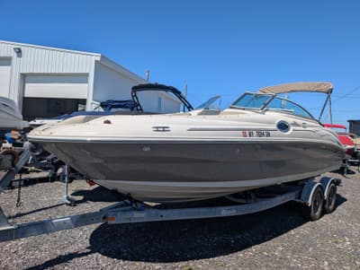 BOATZON | Sea Ray 240 Sundeck 2006