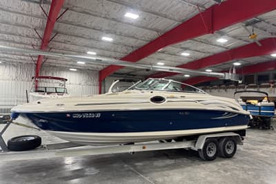 BOATZON | Sea Ray 240 Sundeck 2006 BOATZON | Sea Ray 240 Sundeck 2006