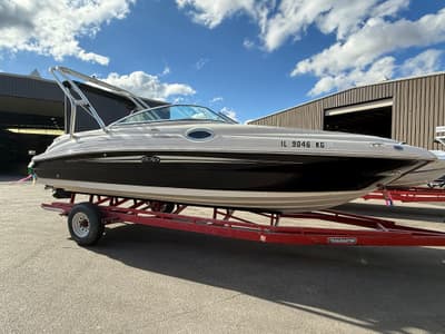 BOATZON | Sea Ray 240 Sundeck 2008