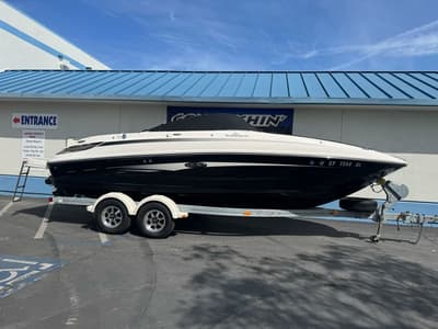 BOATZON | Sea Ray 240 Sundeck 2012