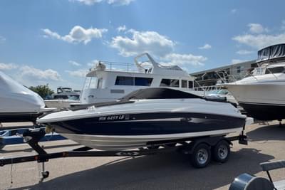 BOATZON | Sea Ray 240 Sundeck Outboard 2014