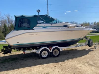 BOATZON | Sea Ray 250 Express Cruiser 1994