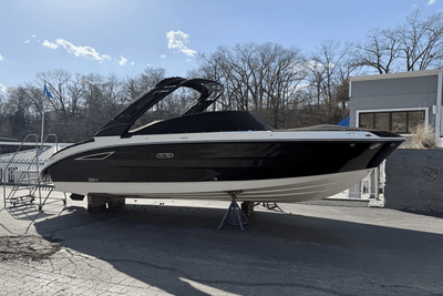 BOATZON | Sea Ray 250 SDX 2025