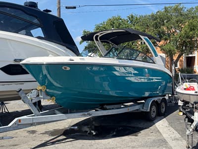BOATZON | Sea Ray 250 SDX OB 2026