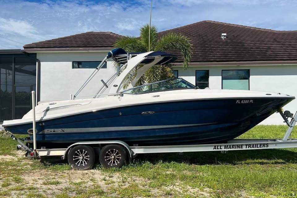 2012 Sea Ray 250 SLX - Sold Boat