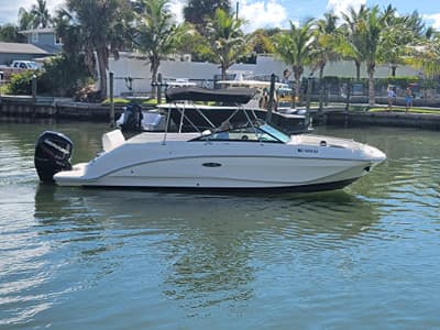 BOATZON | Sea Ray 250SDX 2019