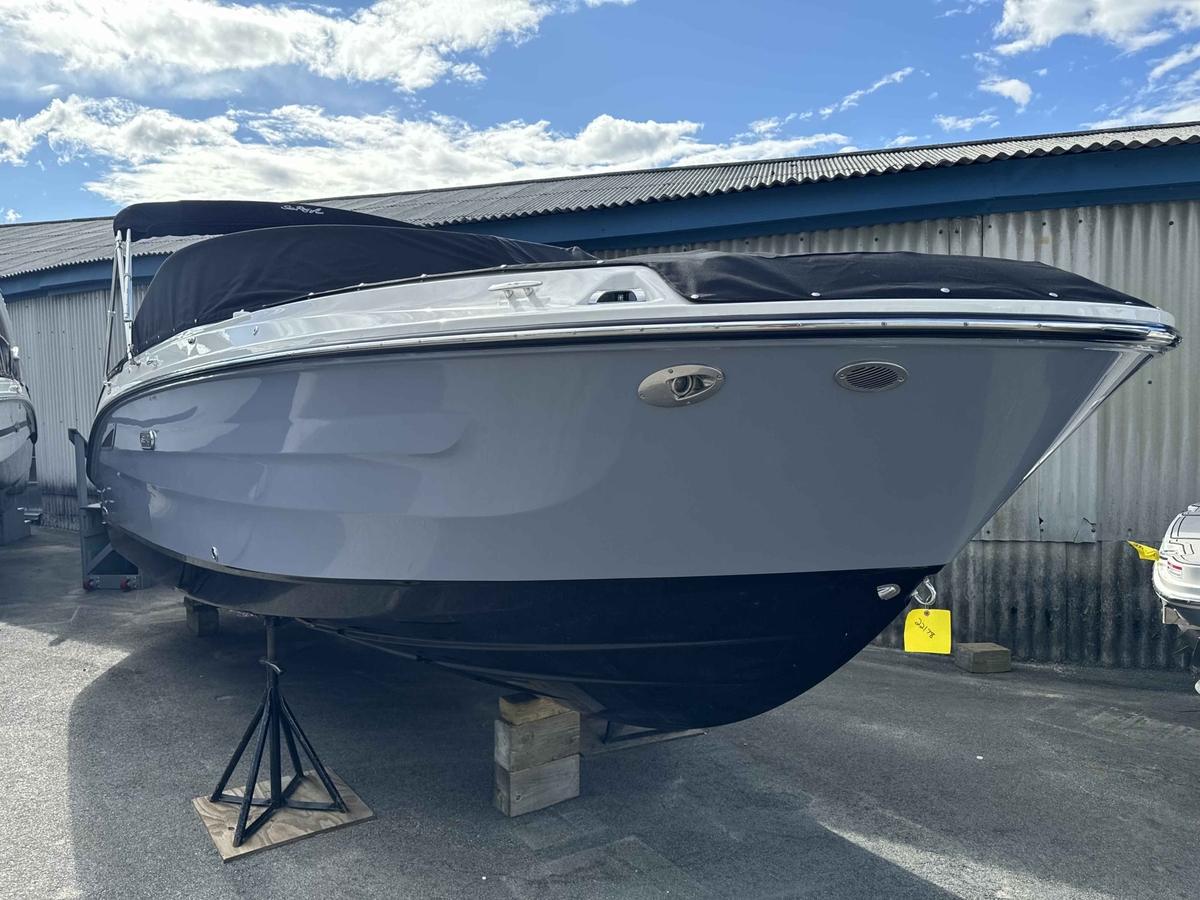 2025 Sea Ray 250SDX - Sold Boat