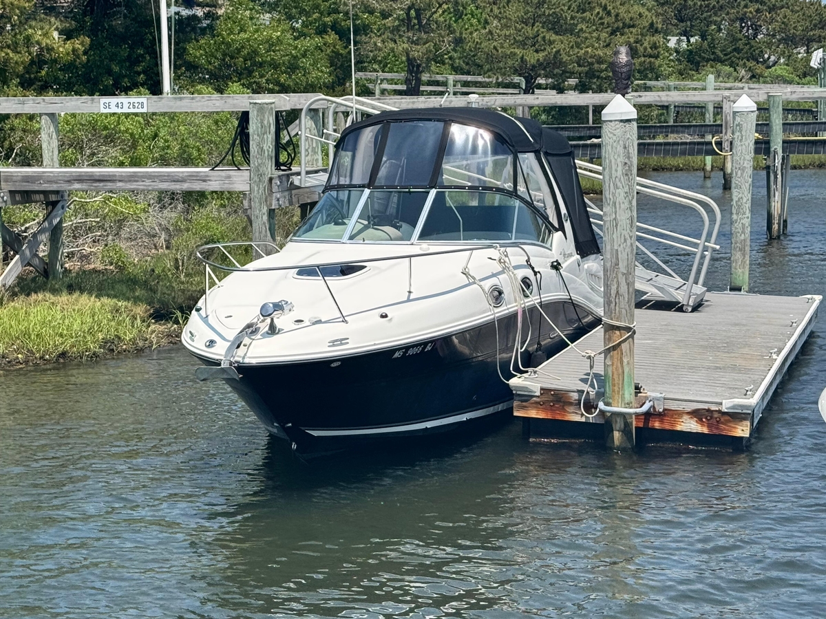 2006 Sea Ray 260 Sundancer - Sold Boat