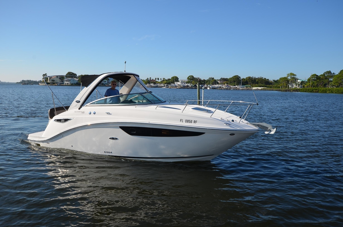 2015 Sea Ray 260 Sundancer - Sold Boat