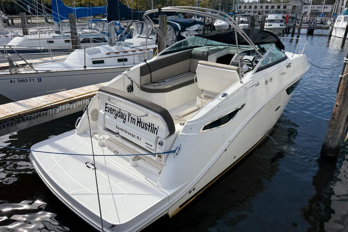 2015 Sea Ray 260 Sundancer - Sold Boat