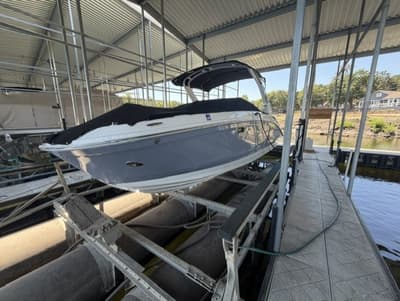 BOATZON | Sea Ray 270 SDX 2024