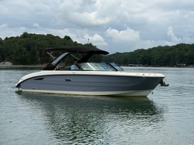BOATZON | Sea Ray 270 SDX 2025